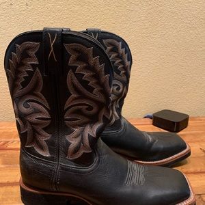 Black Square Toe Twisted X Boots